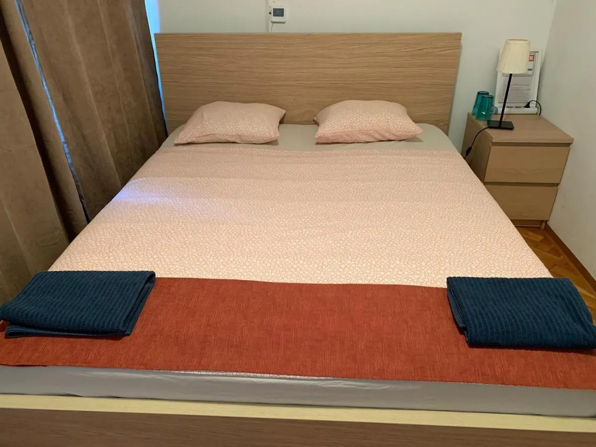 Merry Rooms 布达佩斯